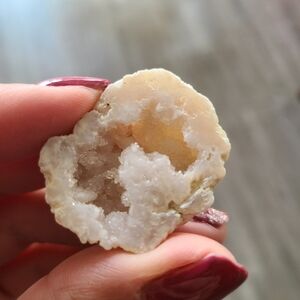 Hollow Agate stone, precious stone, Agate stone, healing stone